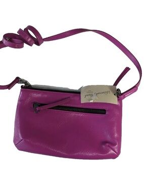 NEW- Universal Thread Shoulder Strap Handbag Purse Zip Closure Hot Pink